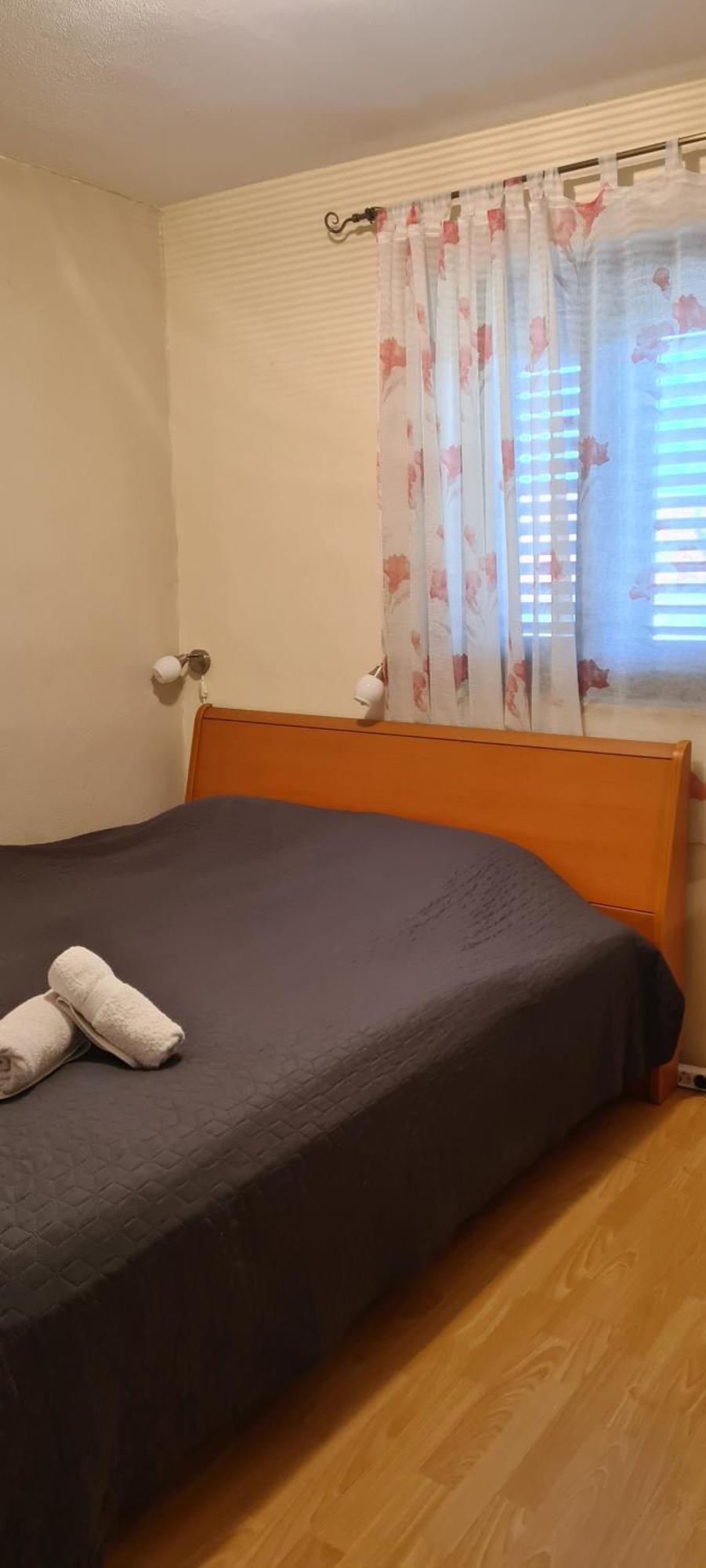 Apartments " Happy Villa " Splitska Zewnętrze zdjęcie